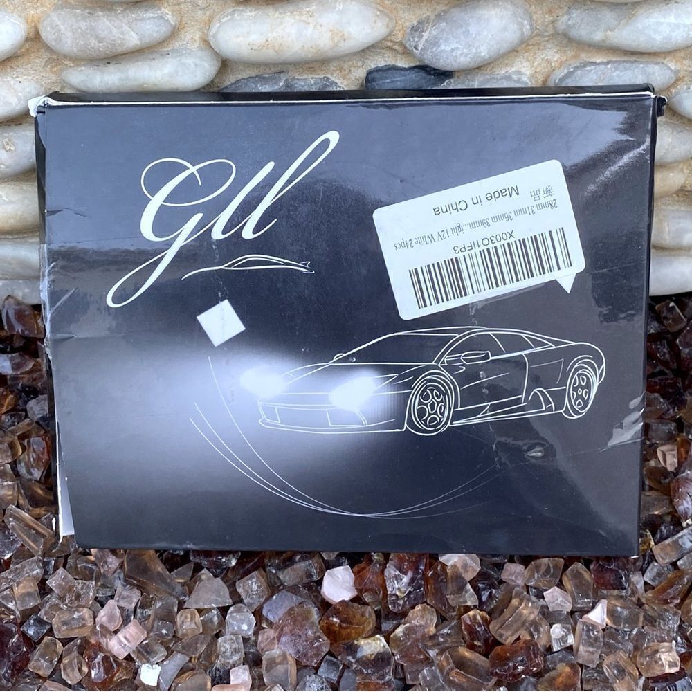 NWT New! GLL Car Lights 12V White 24 Pieces Various Sizes. Automotive